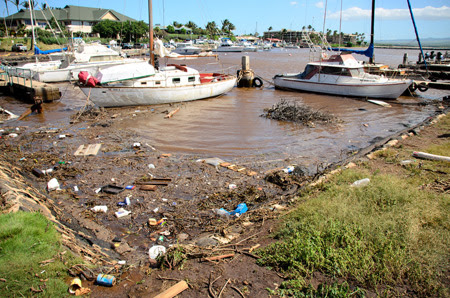 march 2011 tsunami images. Maalaea Harbor, March 2011.