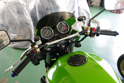 Zrx1100 ハンドル その他交換 車検整備 Win S Factory 店長ブログ