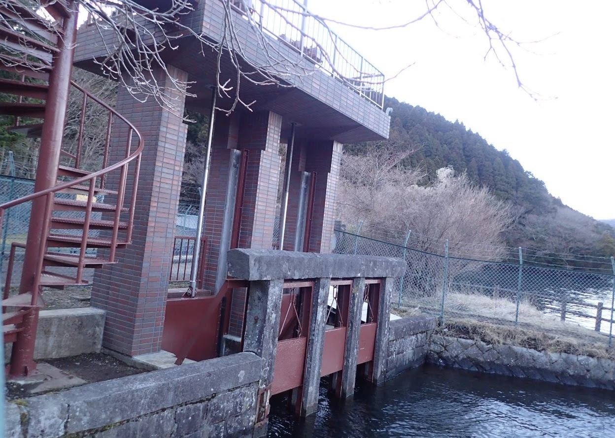 アクティブ レンジャー日記 関東地区 芦ノ湖の水はどこに流れる 箱根地域