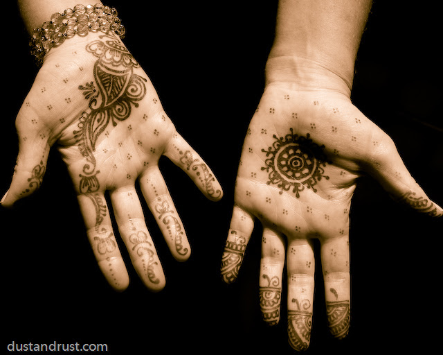 Outstanding Henna On Hands 640 x 512 · 165 kB · jpeg