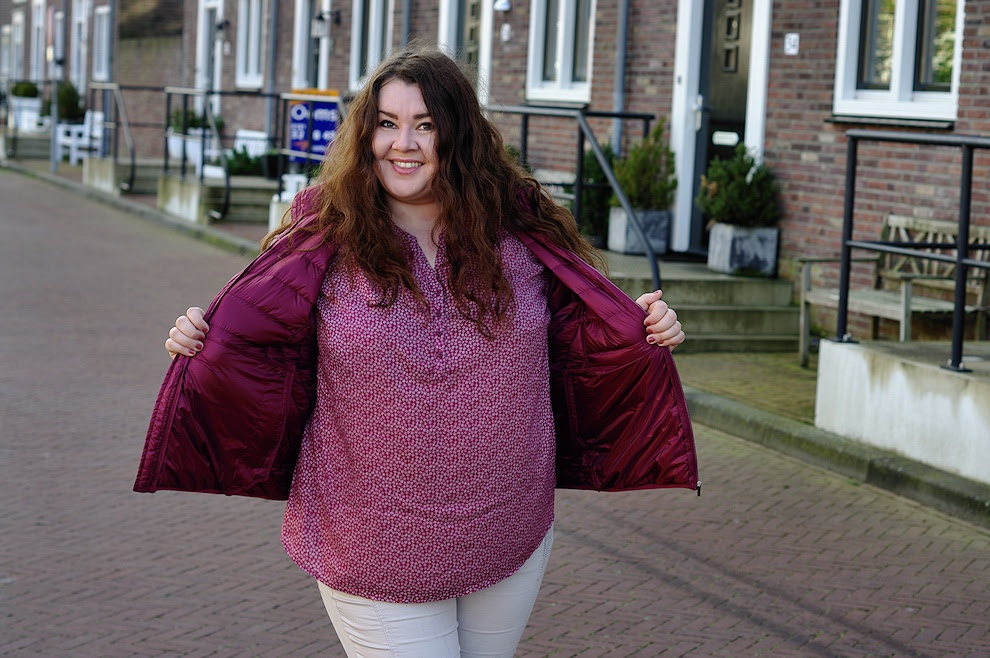 Große Größen Plus Size Fashion Blog Ernstings family red down vest