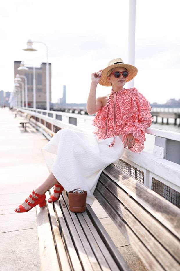 17 Chic Skirt and Top Combos for Summer 2017