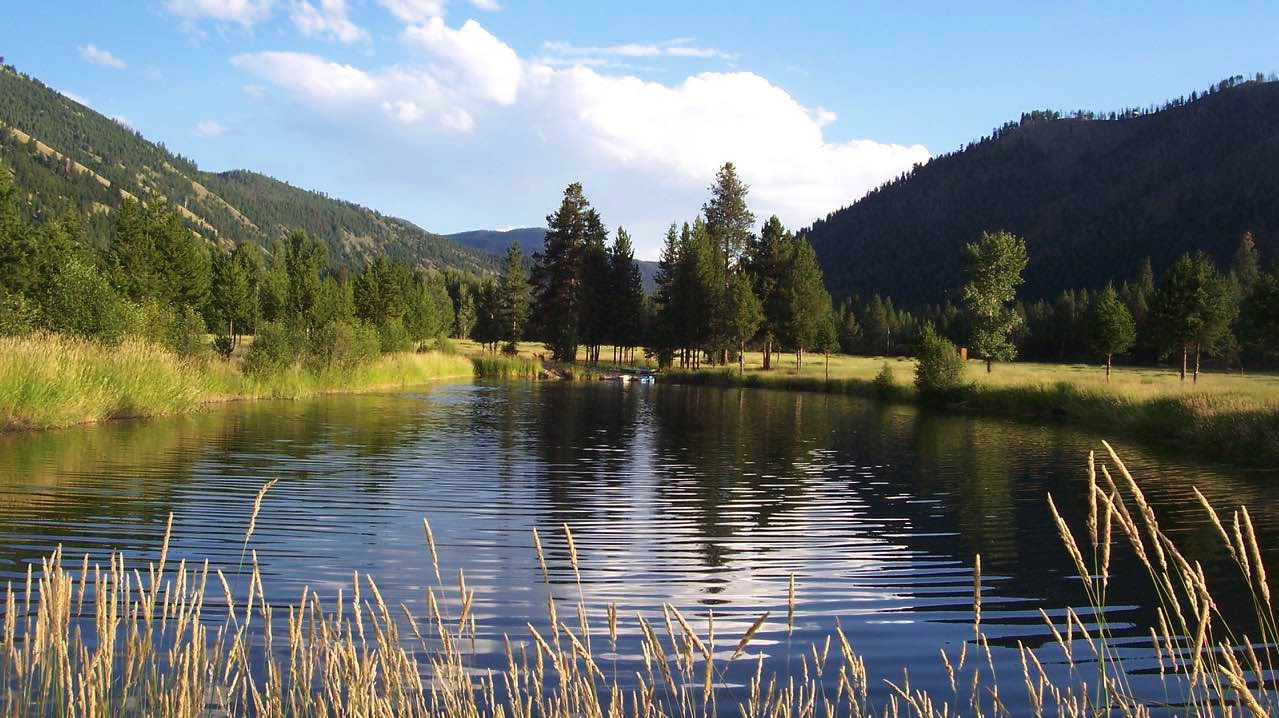 Montana Cabin Rentals | Alta Ranch Mobile