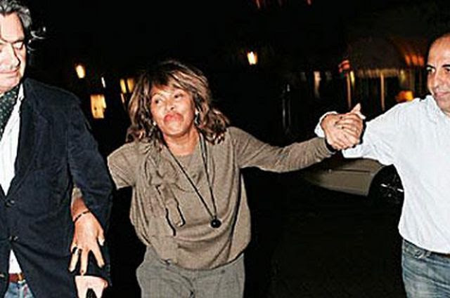 Drunk and famous (40 pics)