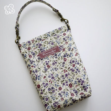 スマホケース スマホポーチ いろはくろす