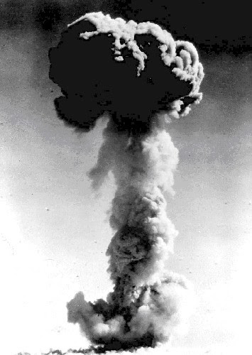 In humans there is no strategic missile came before dropping the atomic bomb 