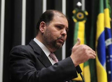 Projeto autoriza aumento de gasto com pessoal pelos municípios