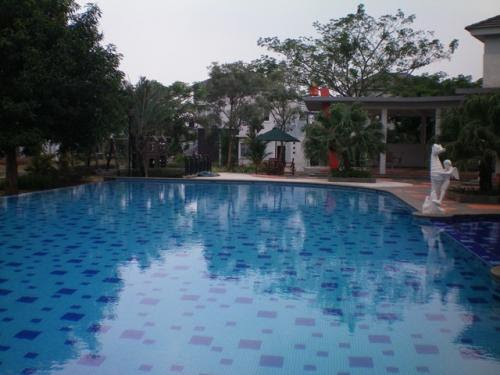Guest House / Lodging / Kost di Gading Serpong Tangerang 