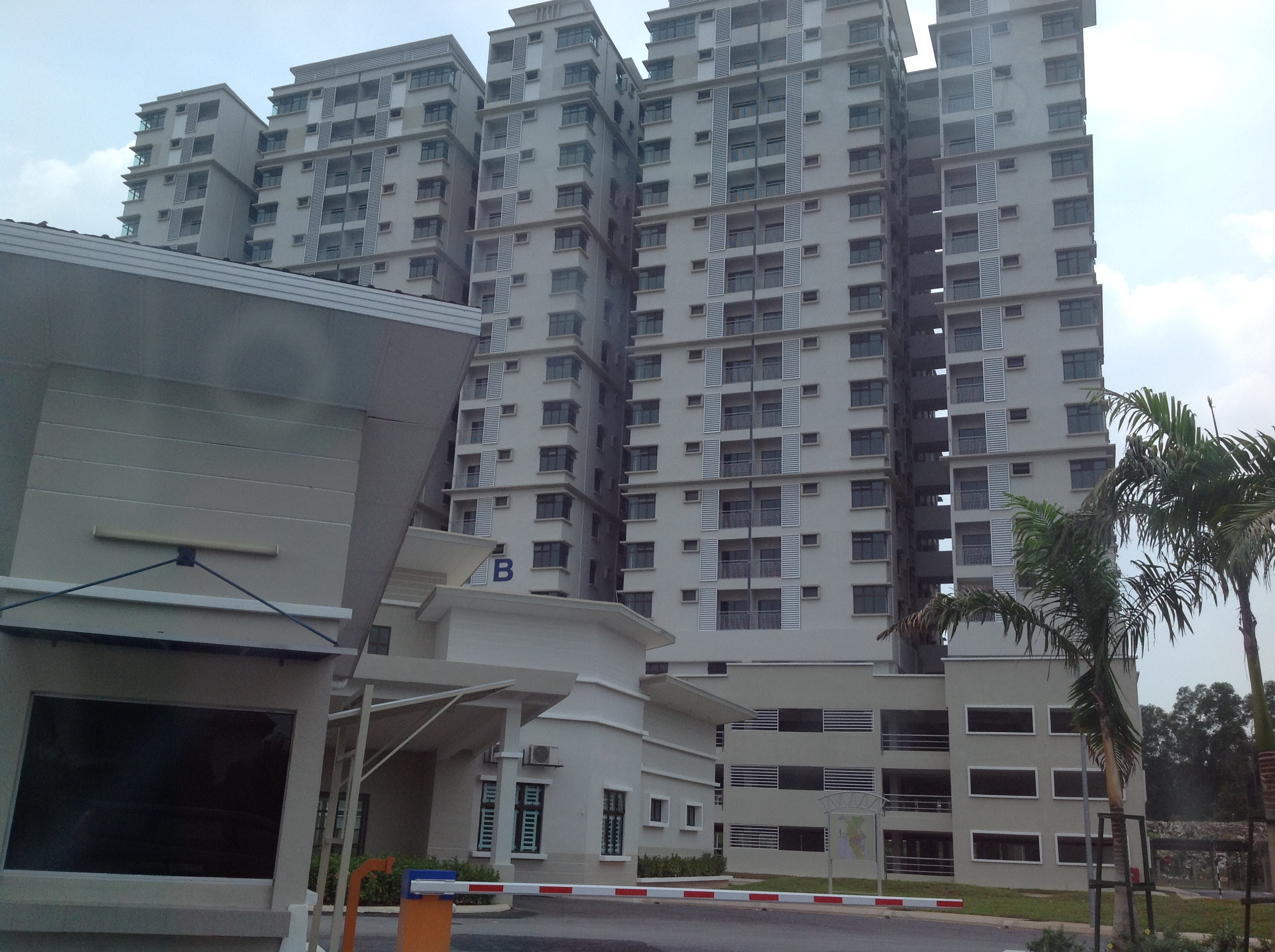 Apartment for SALE, Kristal View Apartment, Seksyen 7 