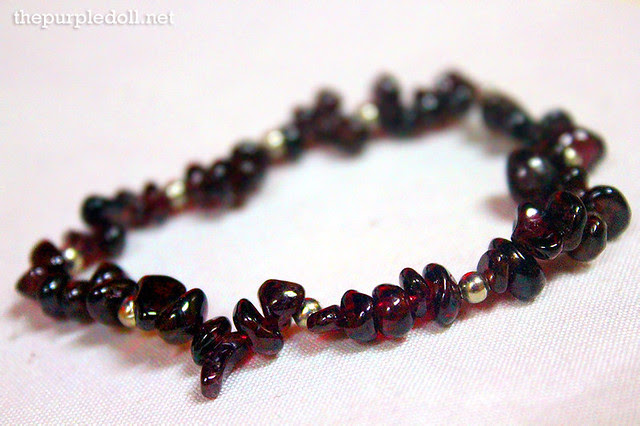 Green Halo Garnet Crystal Bracelet Detail