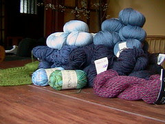 yarnsale1