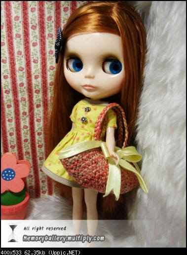 yellowdress3.jpg