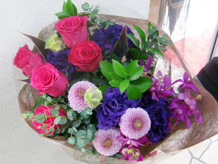 フローリストほりうち郡山店 奈良県 大和郡山市朝日町の花屋さん 奈良で花と暮らす