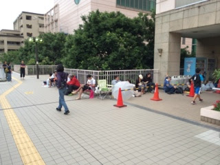 妖怪ウォッチの映画の前売り券を買うために朝から並んだ話 くろかわポタリング研究所