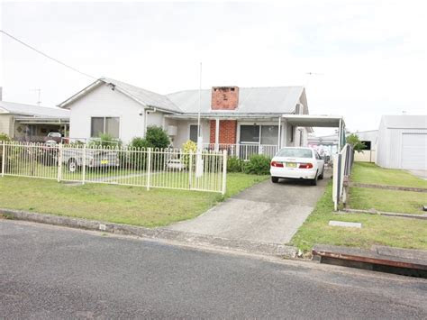 cornwall street north taree nsw  property details