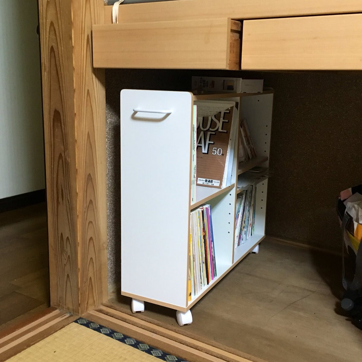 ニトリ の押入れ収納がtwitterで大きな話題に 同人誌を収納するのにぴったり にじめん