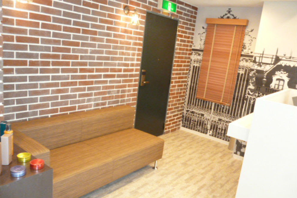 美容室 Agu Hair Salon静岡店 店舗改装 美容室改装 店舗リフォーム専門店 株式会社フロンティア