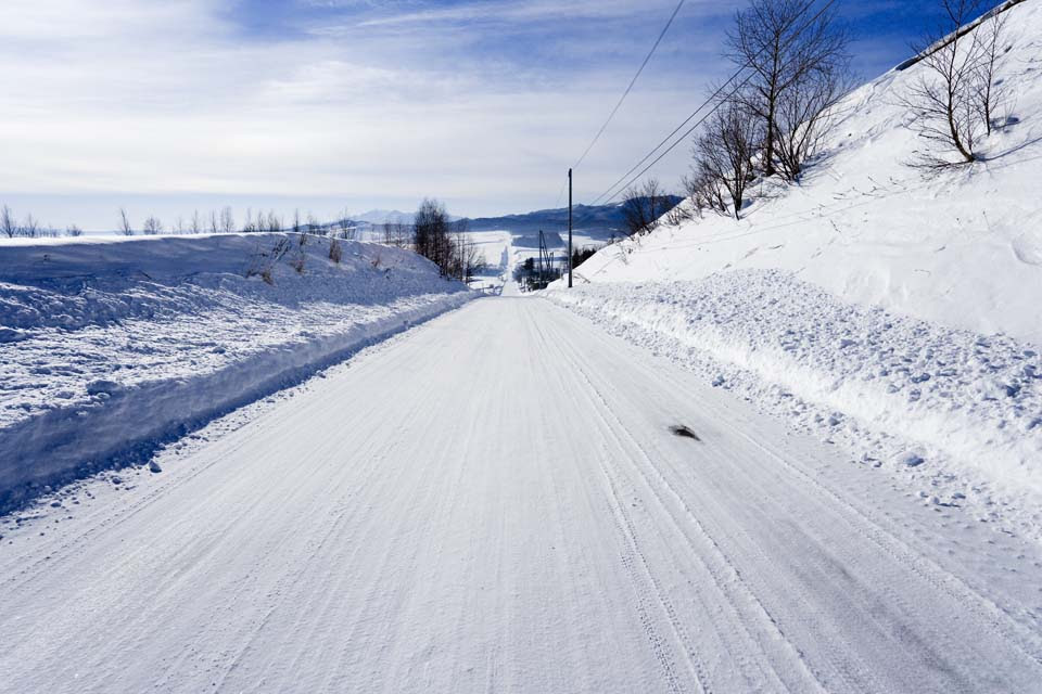 ゆんフリー写真素材集 No 3248 雪道一直線 日本 北海道
