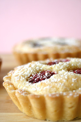 Almond Berry Tart