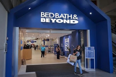 Bed Bath & Beyond: Creating A Relaxing Bedroom Retreat