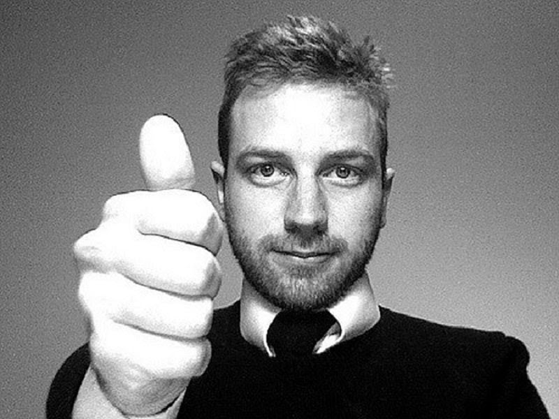 Thumbs up