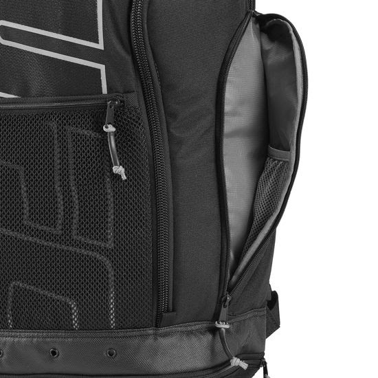 ufc-reebok-combat-backpack-3