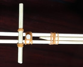 割り箸鉄砲 強力な連射銃の作り方 かっこいいセミオートで連発可能 なんでも情報発信局