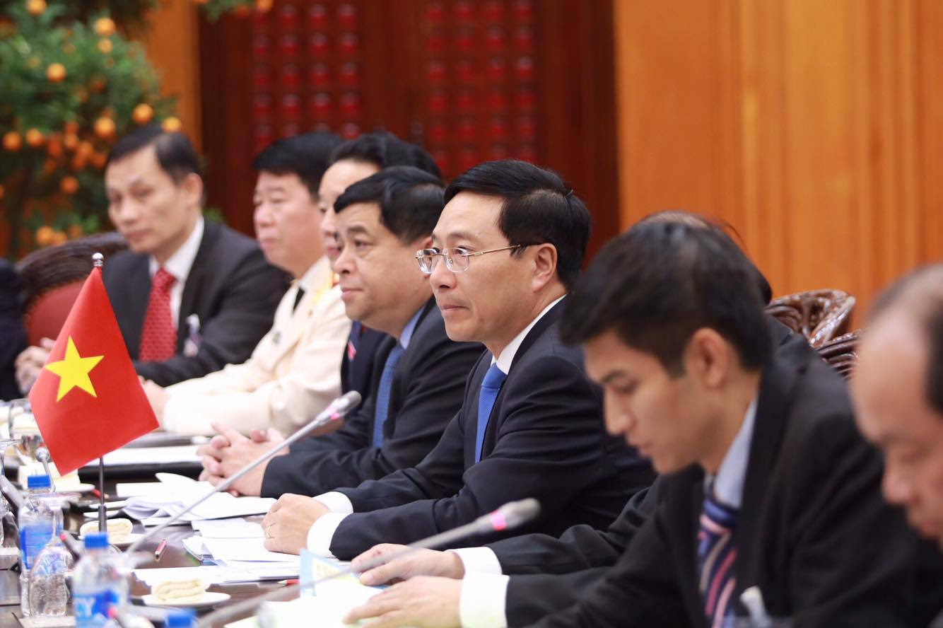Hình ảnh Thủ tướng Nguyễn Xuân Phúc hội đàm với Thủ tướng Nhật Bản Shinzo Abe số 2