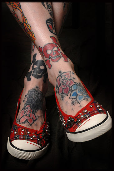 tattoo chinese letters side of foot tattoos pen tattoo gun