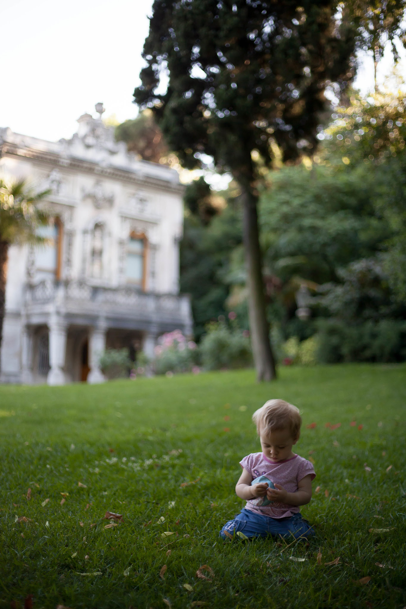Grass, girl.