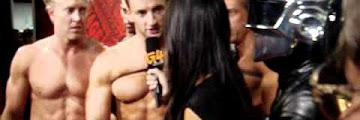 Attack of the Show LIVE at Comic Con 2010!!! Olivia Munn interviewing
cosplayers..