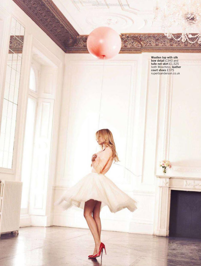 Fashion Model, Clemence Poesy Style inspiration, Fashion photography, Long hair