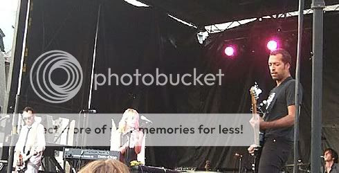Metric @ University of Toronto: photo by Mike Ligon