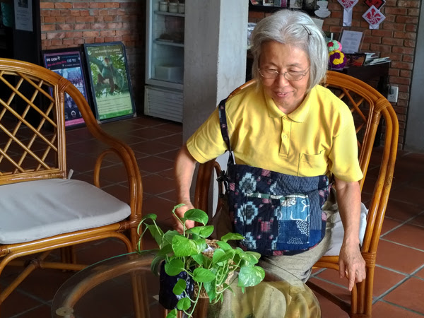 cụ bà Usuda ReiKo, Hội An, quán U café, giúp đỡ người nghèo
