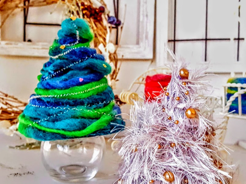 クリスマスツリー 手作りで毛糸で簡単に出来ちゃう 花づくし 色々なお花を楽しみつくします