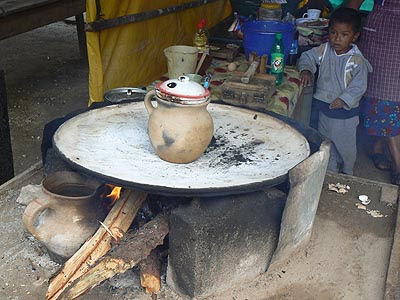 comal et frijoles.jpg