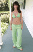 Jennifer Love Hewitt - Green Bikini 1