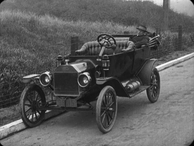 IMCDb.org: 1913 Ford Model T in "A Jitney Elopement, 1915"