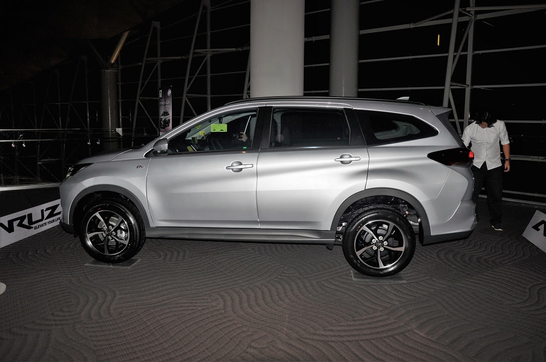 Perodua Aruz 7-Seater SUV Officially Launched In Malaysia 