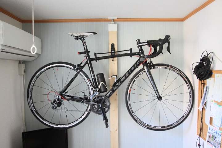 4000円で壁掛けサイクルラックを自作した 流雲心重 ロードバイクと写真のブログ