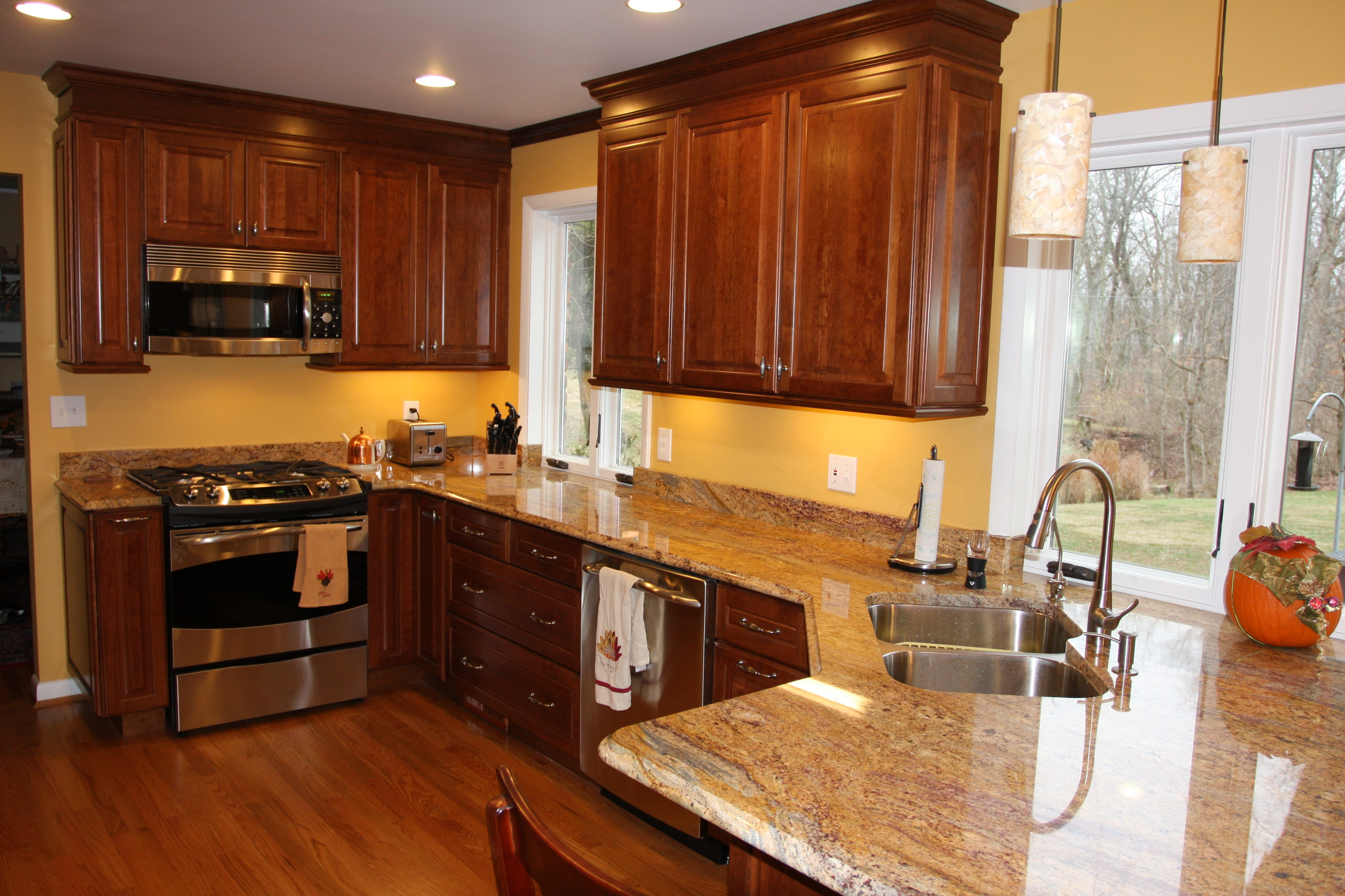 Kitchen Kitchen Wall Colors Imposing On Intended For With Brown Cabinets And Pictures 8 Kitchen Wall Colors Incredible On Inside With White Cabinets Images What Color Paint 22 Kitchen Wall Colors Astonishing