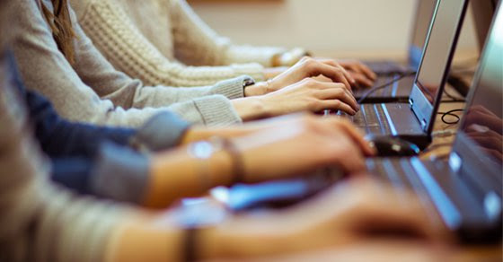 Computer class coding Blog560x292 Getty