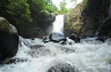 air terjun cantik  banten