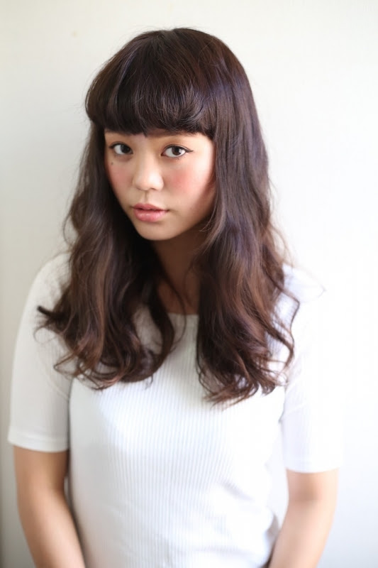 ナチュラルテイストショートバングのロングスタイル ヘアスタイル ヘアカタログ 髪型 ヘアスタイル 仙台の美容室lian リアン Id 4329