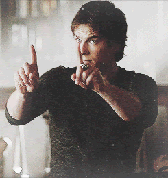 salvatore-vampire:

Damon Salvatore | The Vampire Diaries 4x04
