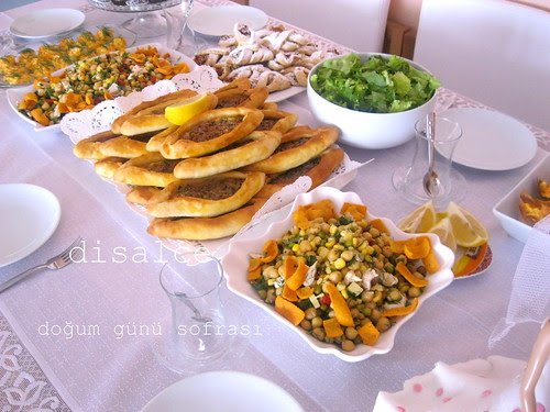 doğum günü sofrası.