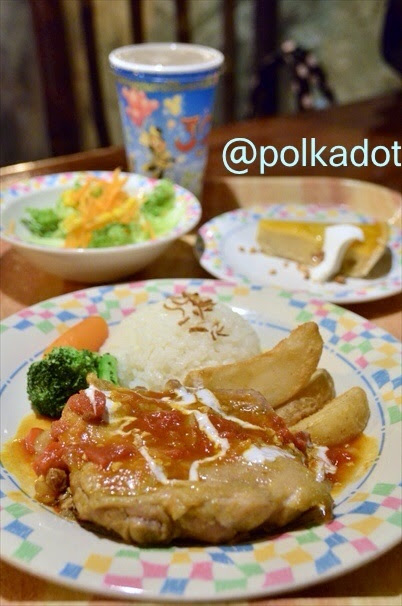 春季メニュー グランマ サラのキッチン サラおばあちゃんのおすすめセット ディズニー食べ歩き
