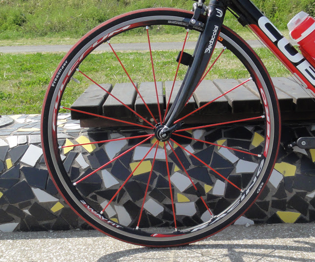 cst タイヤ 自転車
