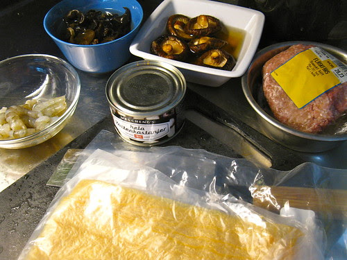 Ngoh Hiang Fried Meat Roll in Beancurd Skin Wuxiang http://singlishswenglish.blogspot.com/