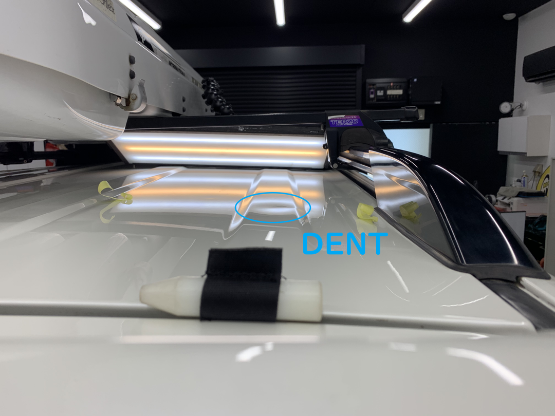 トヨタ ハイラックスサーフの屋根のヘコミ修理 横浜のデンリペア専門店 フラットサーフェス Flatsurface